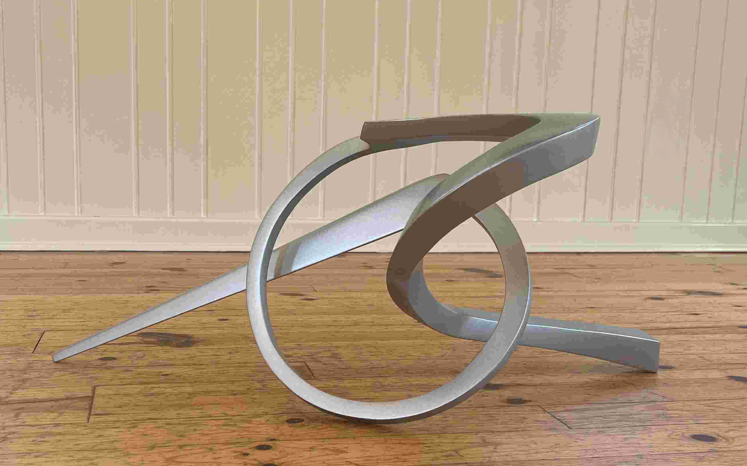 Circle In and Circle Out sculpture by Stephen Solomon
