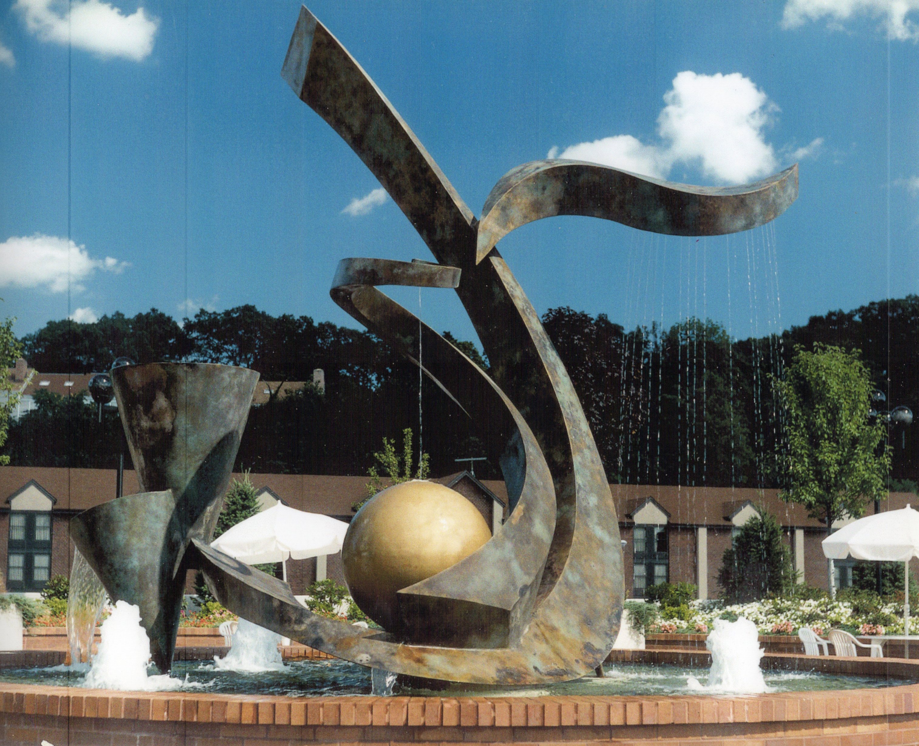 Venus sculpture by Stephen Solomon